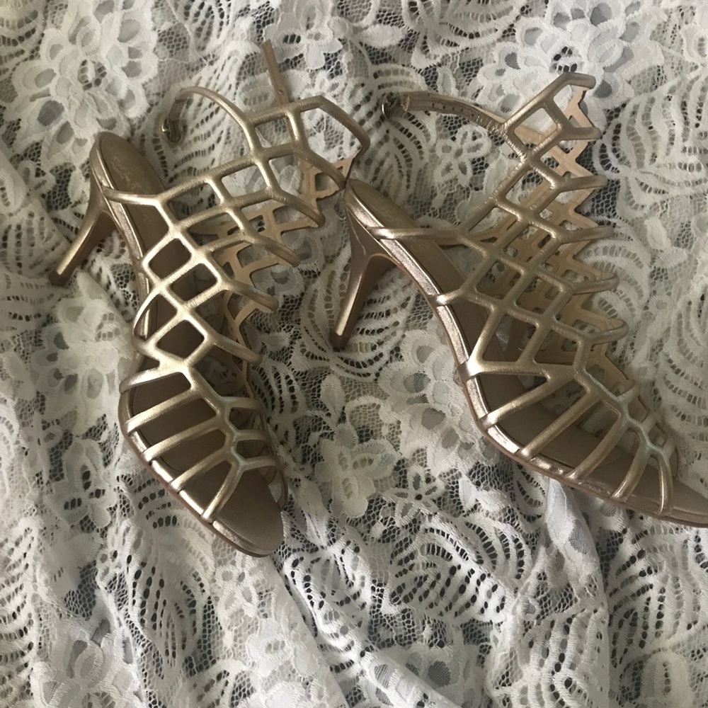 Vince Camuto Strap heels